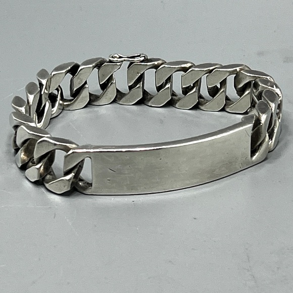 Men's Vintage Sterling Silver Heavy I.D.Bracelet.